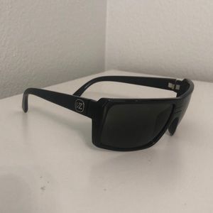Von zipper black sunglasses
